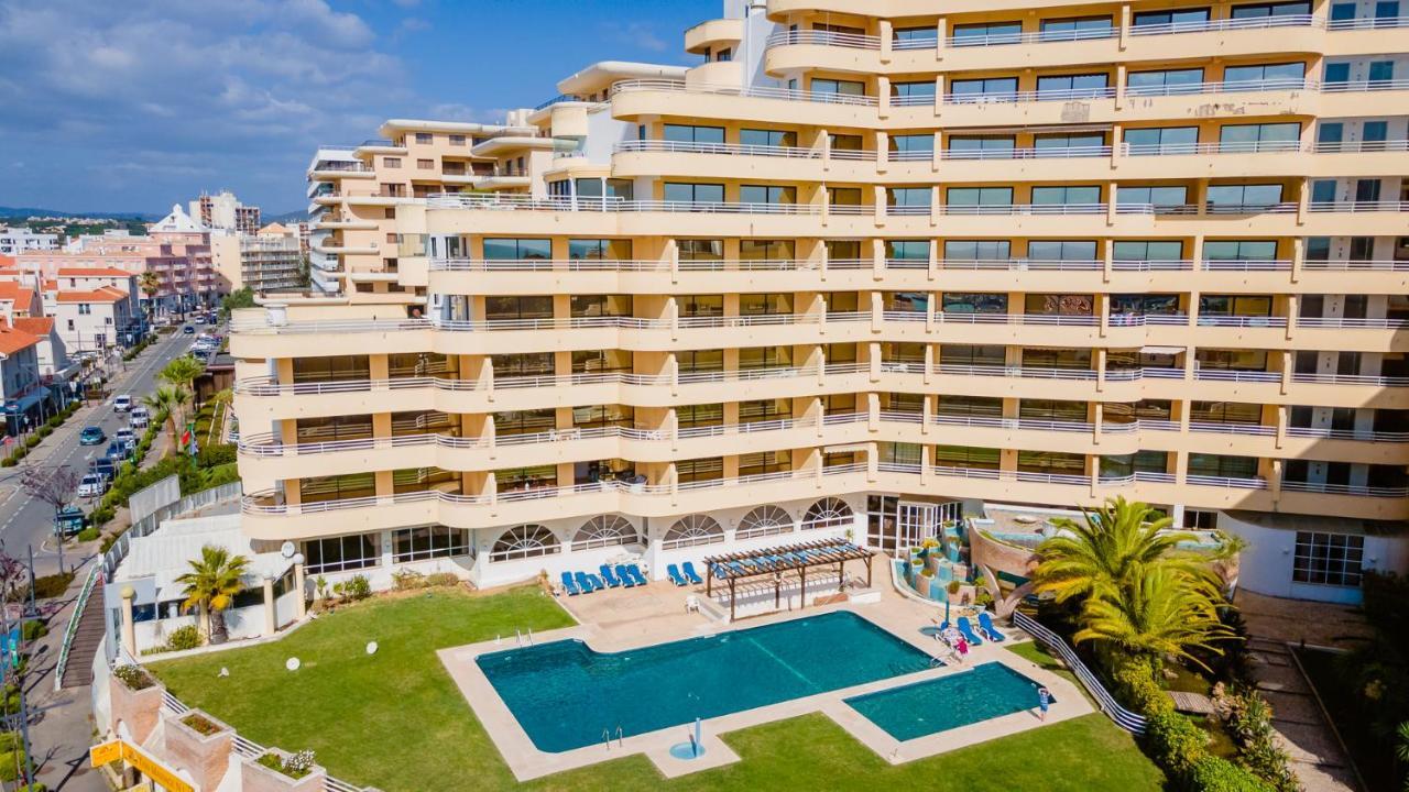 Marina 2Bdr Apartment With Balcony & Pool - 5Min From Beach By Lovelystay Картейра Экстерьер фото